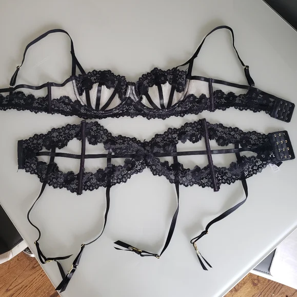 Oh la la chéri lingerie - Picture 1 of 4